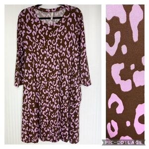 Celeste Retro Leopard Pocketed A-Line Dress Size 2XL